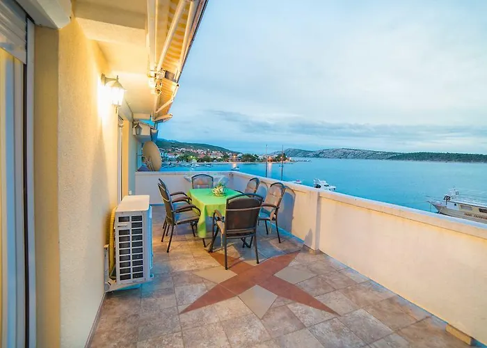 Captain's Barbat na Rabu