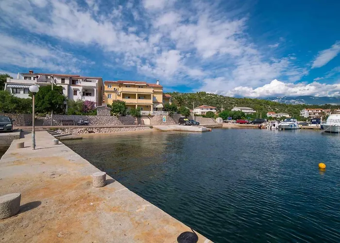 Captain's Apartment Barbat na Rabu